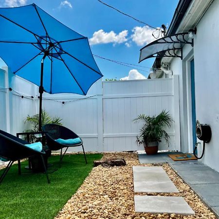 Restful Sleep - Close To Tpa Temple Terrace Exterior photo